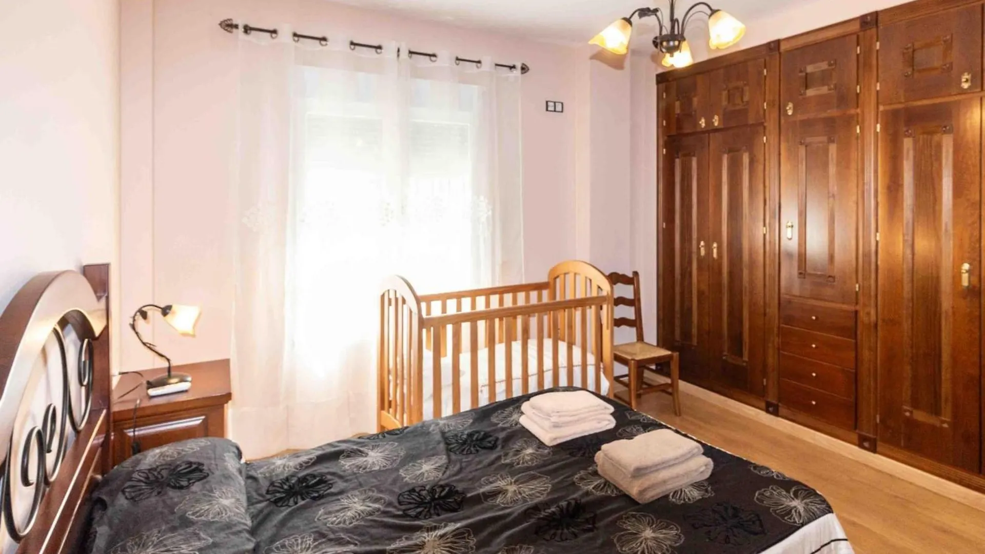 Casa Rosa Del Romeral Niguelas 0*,